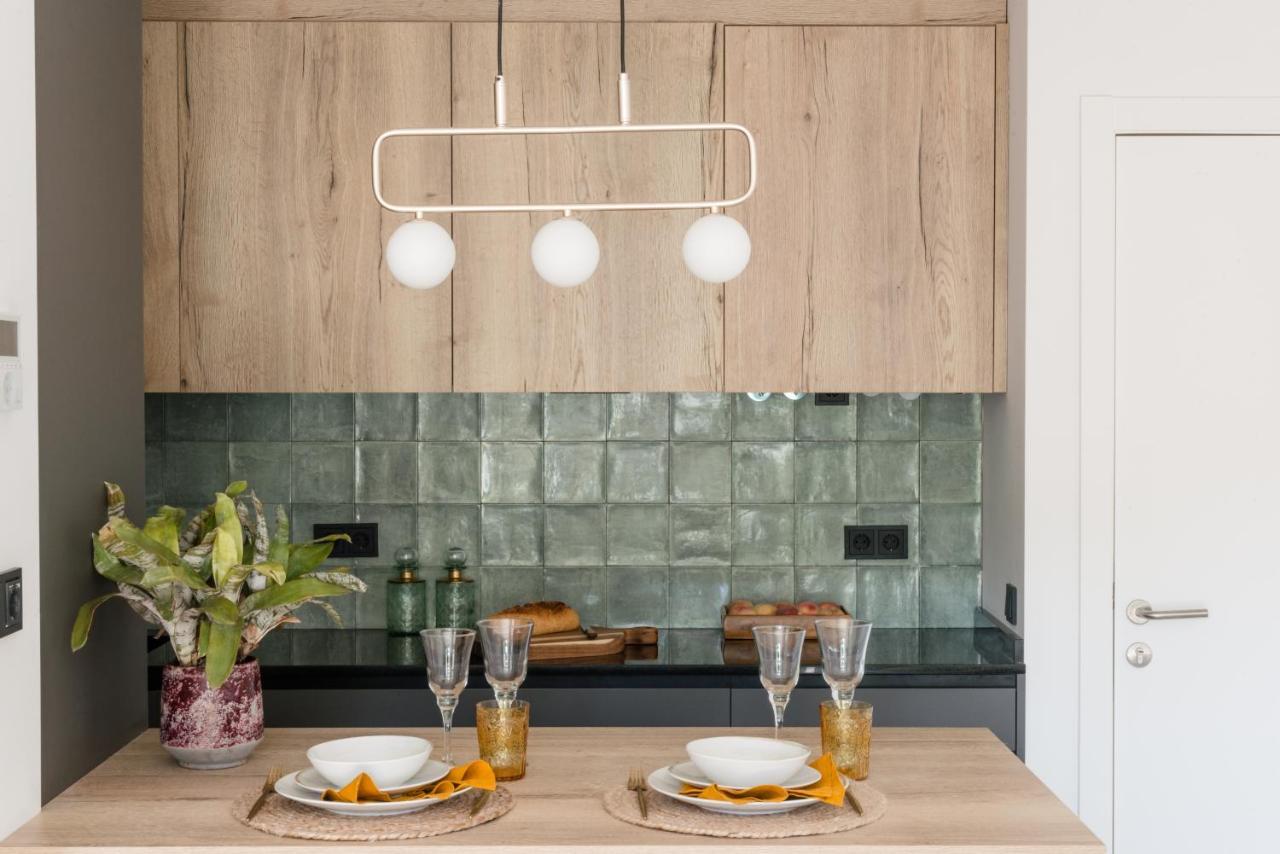 The Olive Boutique Suites & Spa Cala Llonga  Bagian luar foto