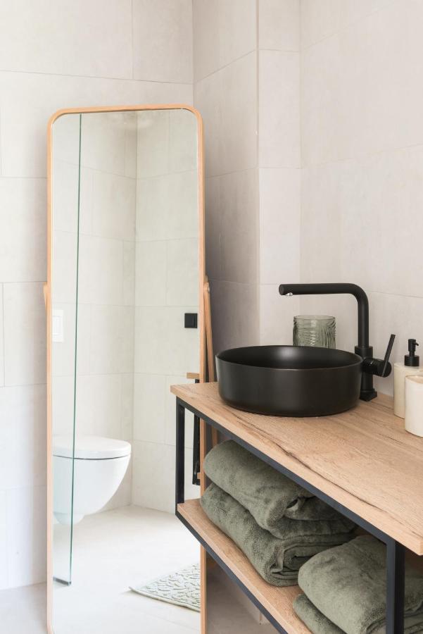 The Olive Boutique Suites & Spa Cala Llonga  Bagian luar foto