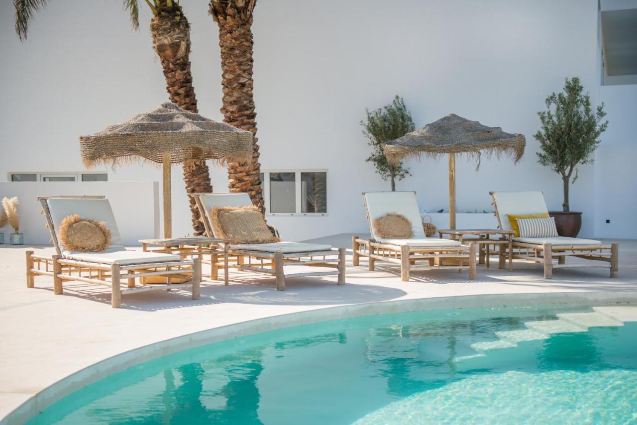 The Olive Boutique Suites & Spa Cala Llonga  Bagian luar foto