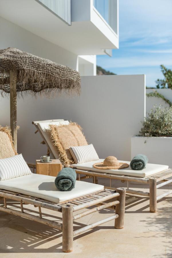 The Olive Boutique Suites & Spa Cala Llonga  Bagian luar foto