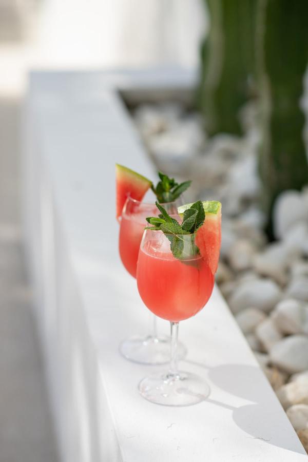 The Olive Boutique Suites & Spa Cala Llonga  Bagian luar foto